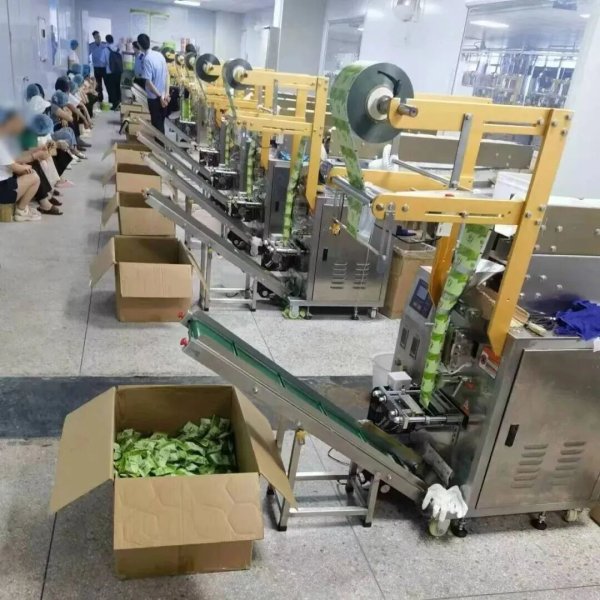 零食中加泻药，两公司被查，多人获刑！