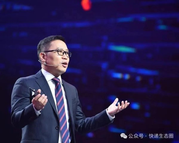京东物流CEO王振辉：坚定聚焦一体化供应链的核心优势，积极构建“AI+”应用新范式
