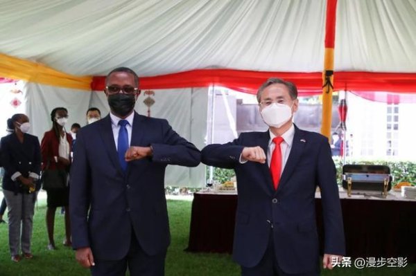 西方军事专家：“只有卢旺达心里清楚，中国才是最强超级大国”