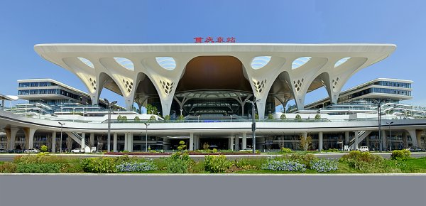 印媒关注中国机器人实力：38个月建成世界最大火车站