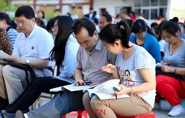 大学里最被劝退的是哪个专业 就业难成“弃子”