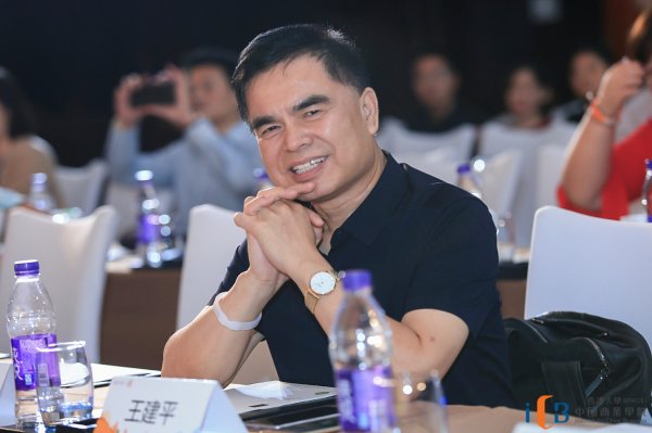 带薪错峰休假如何真正落地? 专家支招